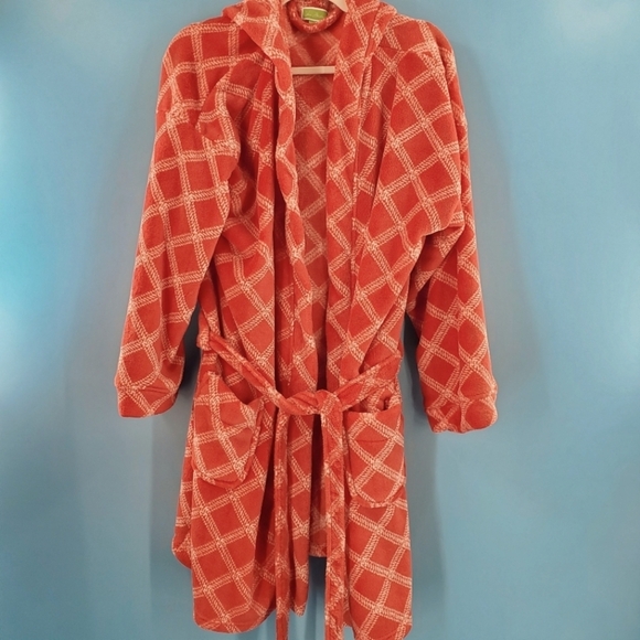 Vera Bradley Other - Vera Bradley red and white hoodie robe